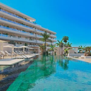 Abora – Playa Paraiso